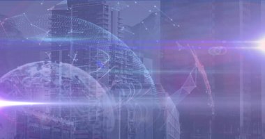 Dönen holografik küre parlak düğümler ve bağlı çizgiler ile gelecekçi şehir siluetini kaplıyor. Teknoloji, yenilik, dijital, siber, modernlik, bağlantı, ağ