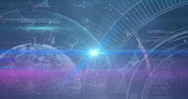 Pleksus ağları üzerinden pembe ve mavi ışık izlerinin görüntüsü ve mavi arkaplana karşı küre. Küresel ağ ve iş teknolojisi kavramı