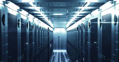 Bilgisayar sunucuları üzerinden numaraların ve veri işlemenin resmi. Küresel hesaplama ve veri işleme kavramı dijital olarak oluşturulmuş resim.