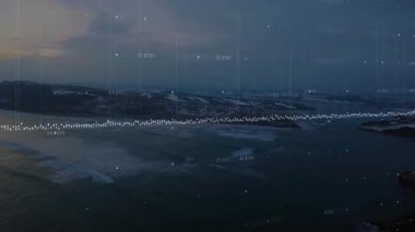 Hava sahili beyaz dalga formunun açılmasıyla dalgalanan dalgalanmalar ve düşüşler veri değişimlerini gösteriyor. Okyanus, kıyı şeridi, dalga biçimi, veri, dijital, teknoloji, manzara