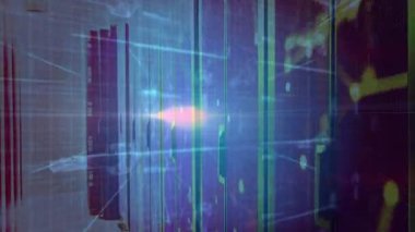 Çekirdeği ateşleyen panel başlatılıyor, ışınları tarıyor veri akışı haritası canlı analizi gösteriyor. Teknoloji, siber güvenlik, veri görselleştirme, yenilik, dijital arayüz, ağ, analitik