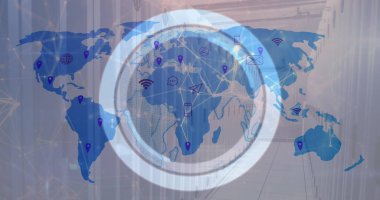 Veri merkezinde, mor iğnelerle sunucu rafları üzerinde ağ çizgileri ile dünya haritası örtüşüyor. Dijital, bağlantı, modern, teknoloji, girişim, yenilik, ağ