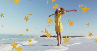 Sörf yapmak ve kumsalda kollarını açmak pazarlama için dönen altın yıldızları canlandırmak. Rahatlama, dinginlik, kutlama, güçlendirme, maneviyat, sükunet, uyum.