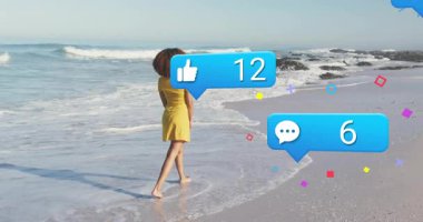 Sahilde sörf yapan bir kadın, sosyal medya tepkileri sever takipçiler ortaya çıkan tepkileri sayarlar. Plaj, yaz, canlılık, açık hava, iletişim, bağlılık, yaşam tarzı