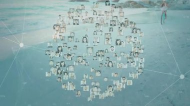 Plajda deniz mavisi bisikleti süren bir kadın pazarlama için dönen üç boyutlu ağ küresinden geçiyor. Topluluk, bağlantı, veri görselleştirme, dijital ağ, sosyal etkileşim, modern tasarım, açık hava etkinliği