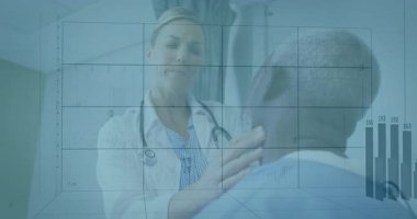 Doktor, muayene odasında hastanın boynuna elini koydu. Baro şeması çizelgesi kalp sağlığını izliyor. Klinik, tanı, sağlık, tıbbi teknoloji, görselleştirme, hasta bakımı, biyometrik