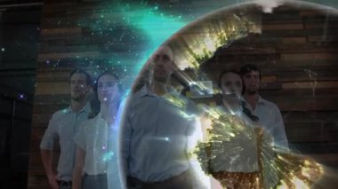 Ofiste bulunan beş meslektaşımız sanal dünyayı başlatarak ağ bağlantıları kuruyor. İşbirliği, yenilik, teknoloji, görselleştirme, takım çalışması, bağlantı, modern