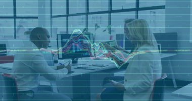 Ofisteki erkeğe geçen kahveyi alan kadın animasyon dalga formu veri akışıyla işbirliği yapıyor. İşbirliği, takım çalışması, profesyonel, iletişim, veri, teknoloji, modern