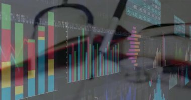 Çizelge başlangıç çubuklarını örtüyor, yükseklik ve renkleri değiştiriyor, masadaki tıbbi veri eğilimlerini görselleştiriyor. Analizler, veri görselleştirme, sağlık hizmetleri, teknoloji, dijital, profesyonel, gösterge paneli