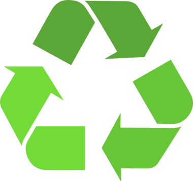 Geri dönüşüm sembolü düz stil, şeffaf arkaplan içinde üç yeşil ok döngüsü gösteriyor. Sürdürülebilirlik, çevre dostu, dairesel, yenilenme, koruma, çevre, minimalist