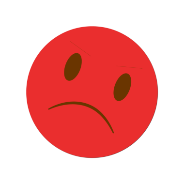 Düz kırmızı emoji, kahverengi gözler, kaşlarını çatan ağız, şeffaf bg üzerinde eğimli kaşlar, kopyalama alanı. Duygu, ifade, düz tasarım, dijital sanat, simge, minimalizm, vektör