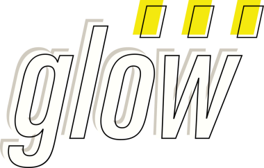 Sarı çubuklarla saydam arkaplanda yüzen italik parlak metni gösteren düz çizimler. Typography, digital art, modern design, miniimalist, markalaştırma, vurgu, görsel efekt