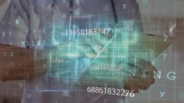 Doktor tıkırdatma tableti tıbbi arayüzü geliştiriyor yüzen alarm kötü amaçlı yazılım tehditleri algılıyor. Teknoloji, siber güvenlik, holografi, dijital, sağlık, veri, yenilik