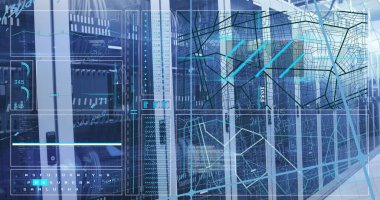 Akıcı sunucu rafları veri merkezi koridorunda, ağ anahtarlarıyla holografik örtüler yansıtıyor. Teknoloji, siber güvenlik, otomasyon, fütüristik, endüstriyel, dijital, bağlantı