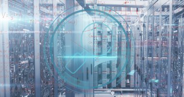 Veri koridorunda çok renkli LED ışıkları olan sunucu rafları holografik kalp ikonu ile gösteriliyor. Teknoloji, ağ oluşturma, veri, dijital, siber güvenlik, altyapı, yenilik