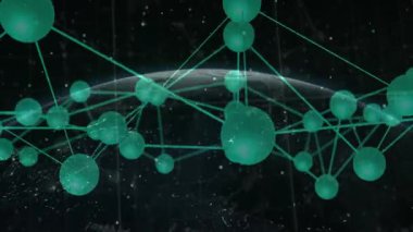 Simülasyon gök mavisi-yeşil küre ağının döndüğünü ve döndüğünü, veri akışını görselleştirdiğini göstermeye başladı. Teknoloji, dijital, fütürizm, bağlantı, yenilik, soyut, siber uzay