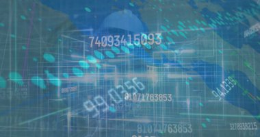 Dijital arayüz dünya haritasında yüzen veri görselleştirmesi ana hatları, kodları ve şebekeleri gösteriyor. Gelecek, teknoloji, siber, dijital, ağ, bağlantı, bilgi