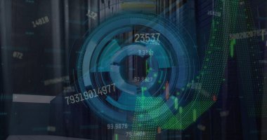 Sunucu odasında yüzen dairesel HUD ögesi, şamdan çubukları ve çizgi grafikleriyle gösteriliyor. Futuristik, arayüz, veri görselleştirme, dijital, analitik, teknoloji, yüksek teknoloji