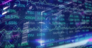 Neon aksanlı ticaret masası ekranında kalp sembolleri, yüzdeler ve çizgi grafikleri kaydırılıyor. Finans, teknoloji, analitik, veri görselleştirme, yatırım, dijital, kullanıcı arayüzü