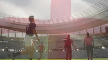 Aşağı inen rugby topu oyuncuların zıplamasına, küt küt atmasına, hareketli patika ile sporda topu güvene almasına neden oluyor. Sporcular, takım çalışması, rekabet, fiziksellik, çeviklik, strateji, açık hava