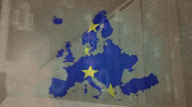 Başlangıçta holografik Avrupa haritasında altın yıldızları titreştiren, ağ merkezlerini gösteren ikili haneli kaymalar. Geometrik, geleceksel, dijital, mimari, teknoloji, kurumsal, soyut