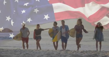 Sörf tahtalarıyla kıyıda yürüyen altı arkadaş. Sörf yapmaya giderken bayrak üstüste biniyor. Macera, dostluk, sahil, yaşam tarzı, canlı, açık hava, boş zaman.