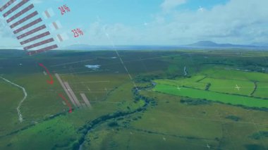 Teknik analitikler için havadan çekilmiş tarım arazisi görüntüleri ve canlandırma barları ve turta grafikleri üzerinde bilgiler ortaya çıkıyor. Veri görselleştirme, analitik, yatırım, dijital, modern, teknoloji, soyutlama