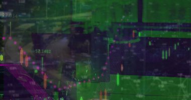 Stok şamdan çizelgeleri, rakamsal etiketler ve ofis masaları ve monitörleri üzerinden trend çizgileri tasarlamak. Finansal, teknoloji, veri, analitik, modern, yenilikçi, kurumsal