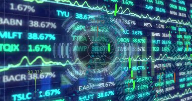 Şeffaf HUD, ticari torpido gözünde ızgarayı gösteriyor, şamdan çizelgesi çizgisi grafikleriyle birlikte. Fütürist, yüksek teknoloji, dijital, analitik, çok renkli, etkileşimli, borsa