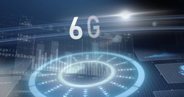 Sanal ekranda süzülen 6G hologramı, grafikler, paneller, kod parçaları, ışık çizgileri. Teknoloji, yenilik, veri, görselleştirme, dijital, fütürist, arayüz