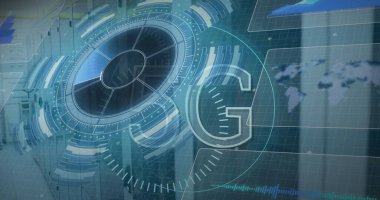 Sanal UI sunucu rafları ve dünya haritasıyla veri merkezinde radyal gelişmeyi gösteriyor. Teknoloji, yenilik, siber güvenlik, fütüristik, dijital, kurumsal, ağ oluşturma