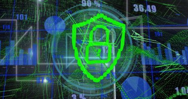 Yeşil pikselli kalkan, asma kilit simgesi ile gösterge panelinde veri güvence altına alıyor, çubuk grafikleri ve akıntıları var. Siber güvenlik, veri koruması, dijital arayüz, ağ güvenliği, fütüristik, analitik, teknoloji