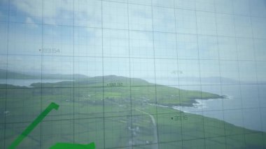 Grid kaplaması görünen etiketler kayıyor, yeşil grafikler yükseliyor, yamaç eğilimlerini dallandırıyor. Veri görselleştirme, coğrafi, tarım, manzara, analitik, kırsal, teknoloji