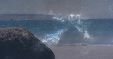 Kıyıda parlayan parçacıklar ortaya çıkıyor. Yıldırım enerjisi yayı oluşturuyor. Enerji dalgalanmasını yansıtmak için parlıyorlar. Mistik, ruhani, dinamik, sürrealizm, atmosferik, enerjik, soyut