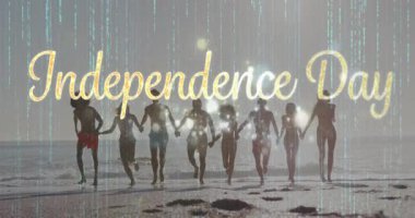 Arkadaşların plajda koşması Bağımsızlık Günü metninin pazarlama için ortaya çıkmasına neden oluyor. Kutlama, yoldaşlık, açık hava, coşku, birlik, neşe, eğlence.