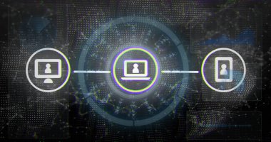 Masaüstü monitörü ve akıllı telefon simgeleriyle ağ ızgarasında parlayan dizüstü bilgisayar simgesi simgesi renklendiriliyor. Teknoloji, bağlantı, dijital, siber, yenilik, fütürist, veri