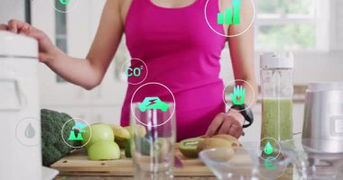 Kadınların muz soyarken ve sürdürülebilirlik için kompostere kabuk yerleştirirken gösteren simgeler. Eko, sürdürülebilirlik, beslenme, sağlık, modern, sağlık, temiz