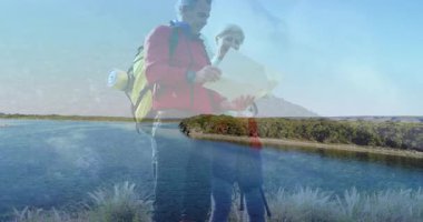 Yürüyüş planlarını başlatan, sürüyü ayarlayan ve tepeleri tarayan çiftlerin haritası. Macera, keşif, açık hava, doğa, yolculuk, manzara, manzara