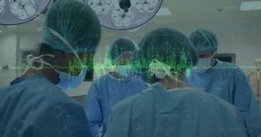 Cerrahlar lambaların altında ameliyata başlarken, tıbbi dalgalar ameliyathane gürültüsüyle titreşiyor. Tıbbi, takım çalışması, klinik, teşhis, profesyonel, hassas, kısır