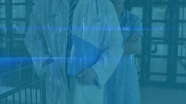 Mavi çizelgede arıza var, tıbbi ekip öne çıkıyor ve güçlü bir ortaklık olduğunu gösteriyor. Tıbbi, takım çalışması, işbirliği, profesyonellik, sağlık, teknoloji, yenilik