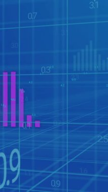 Mavi arka planda finansal veri işleme animasyonu. Küresel finansman, iş ve dijital arayüz kavramı dijital olarak oluşturulmuş video.