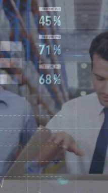 İş adamlarının dijital simgeleri üzerinden finansal veri işleme animasyonu. Tıp sağlığı ve teknoloji konsepti dijital olarak oluşturulmuş video.