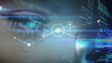 Güvenlik sistemi kadın gözünü tarıyor, reticle ağ düğümleri kod ve işaret fişeklerini yansıtıyor. Biyometrik, siber güvenlik, dijital, geleceksel, yenilik, teknoloji, gözetim