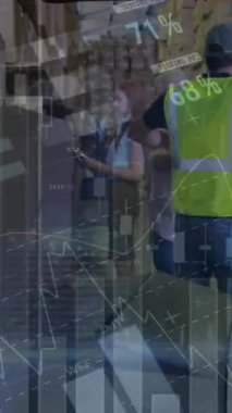 Kutuları arabaya koyan adamın veri işleme animasyonu. küresel sevkiyat, dağıtım ve bağlantılar konsepti dijital olarak oluşturulmuş video.