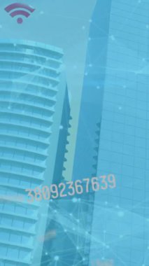 Wi-Fi sembollü gökdelenlerin animasyonu ve bir bağlantı ağı. dijital arayüz küresel bağlantılar konsepti dijital olarak oluşturulmuş video.