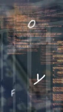 Harflerin animasyonu, lens parlaması ve veri odasında hareket eden programlama dili. Dijital bileşik, çoklu pozlama, alfabeler, aydınlatma, kodlama, makine öğrenme, teknoloji ağı sunucusu.