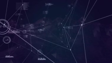 Koyu arkaplan üzerinde açılan, canlı veri akışını temsil eden HUD grafikleri üreten beyaz düğümler kümesi. Futuristik, teknoloji, dijital, ağ, arayüz, soyut, yüksek teknoloji