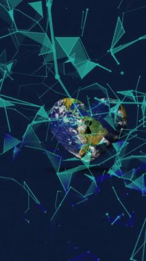 Kalp üzerindeki bağlantı ağlarının animasyonu anahtar deliğiyle dünyayı şekillendirdi. küresel bağlantılar, çevre ve sürdürülebilirlik kavramı dijital olarak oluşturulmuş video.