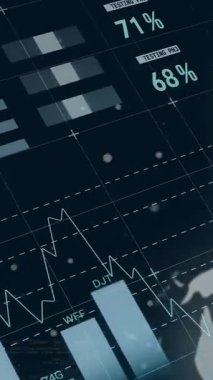 Veri işleme ve diyagramlarının siyah arkaplandaki animasyonu. Küresel iş ve dijital arayüz kavramı dijital olarak oluşturulmuş video.