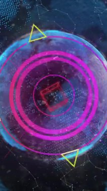 Arka planda dünya çapındaki bağlantılarla birlikte taramanın animasyonu. Dijital arayüz küresel bağlantı ve dijital olarak oluşturulan iletişim konsepti.